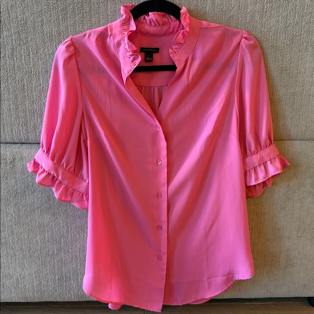 Ann Taylor blouse bell sleeves - like new